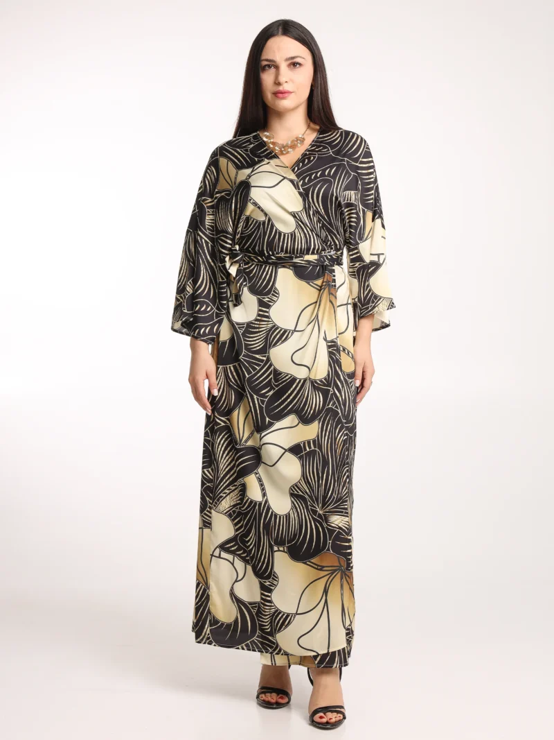 Korali Black Kimono
